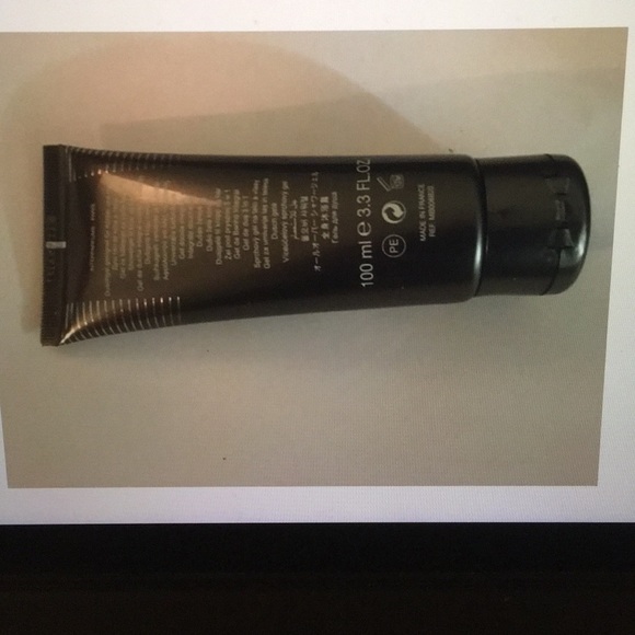 MONTBLANC LEGEND INTENSE SHOWER GEL